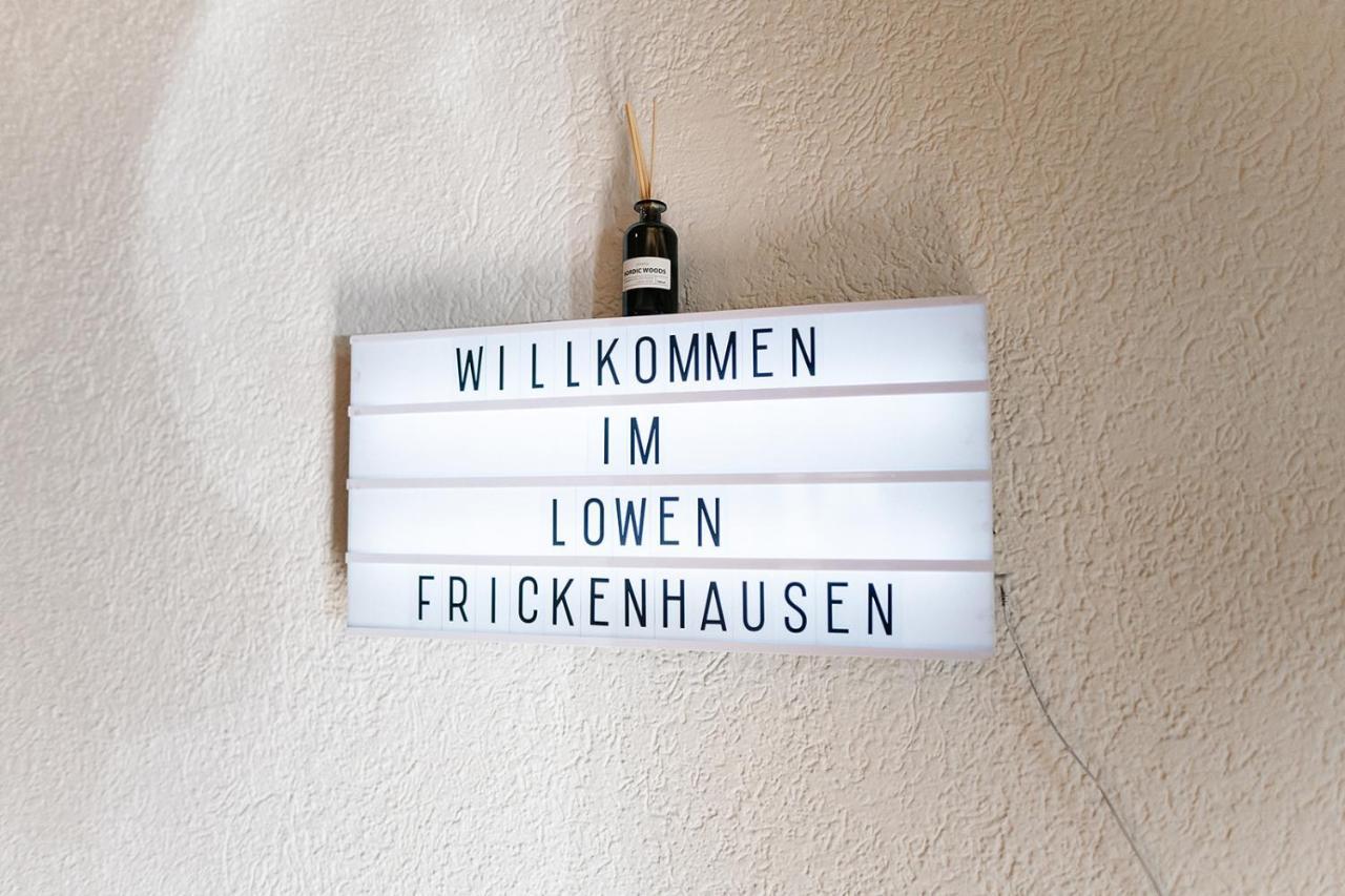 Gasthof Loewen Frickenhausen  Екстериор снимка